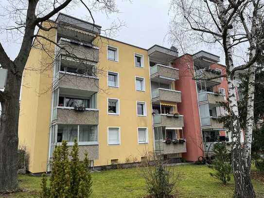 Gut aufgeteilte und helle 2-Zimmerwohnung in Oberasbach - Balkon - Einbauküche