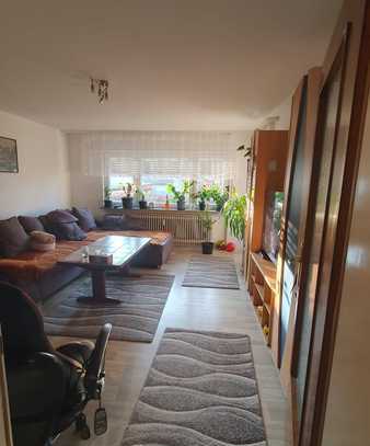 Schöne 3-Zimmer-Wohnung mit Einbauküche mit 2 Balkon in Möckmühl