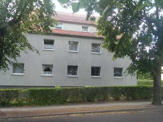 3-Raum Wohnung mit Balkon in Rötha