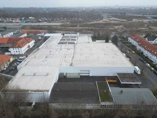 Teilbare Lagerhalle zu vermieten