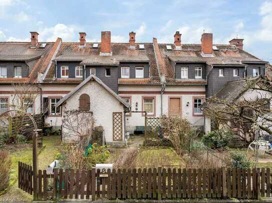 IM HERZEN DES TAUNUS - charmantes Reihenmittelhaus mit Garten in Kronberg