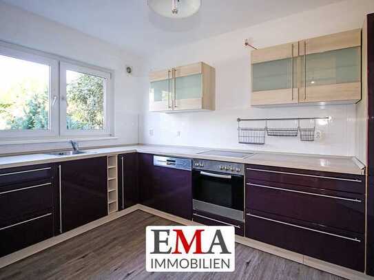 Neu renoviertes Reihenhaus mit moderner Einbauküche