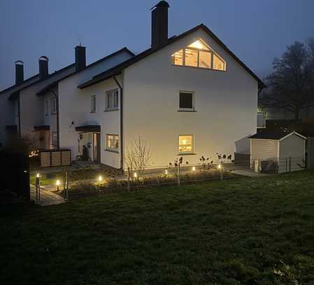 Ihr Traumhaus in Villingen-Schwenningen – Hochwertig saniertes Reihenendhaus in Top-Lage!