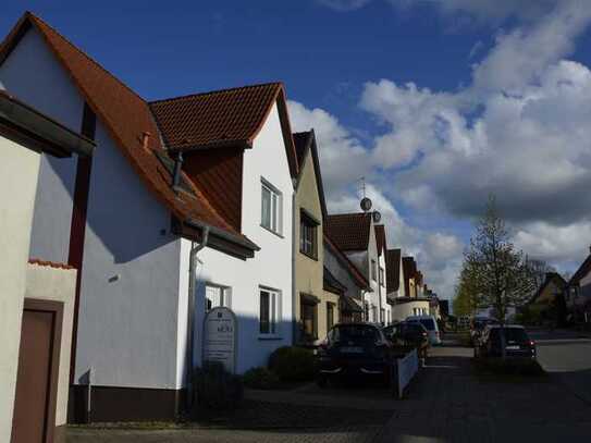 Renovierte 2-Zimmer-Wohnung in beliebter Siedlungslage zu vermieten!