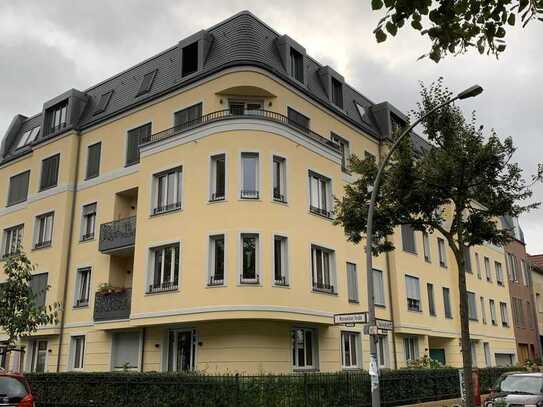 Lichtdurchflutete 4-Zimmer-Neubauwohnung nahe Baumschulenweg