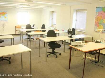 Helle Büro-/Praxisräume zentral in Weilheim