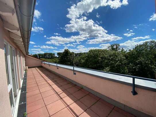 Traumhafte Penthouse-Wohnung mit Skylineblick