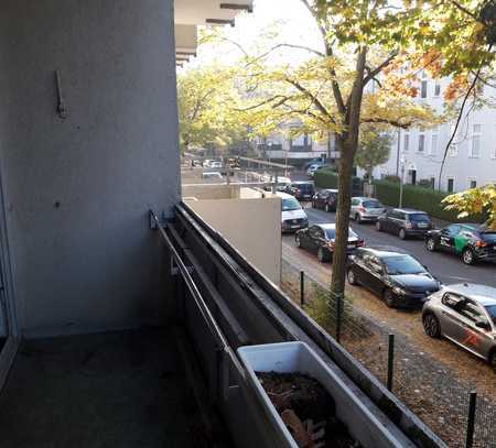 !!POVISIONSFREI!!SOFORT BEZUGSFREI!!Ruhiges Westend, großer SÜD-Balkon!!TG-Stellplatz!!