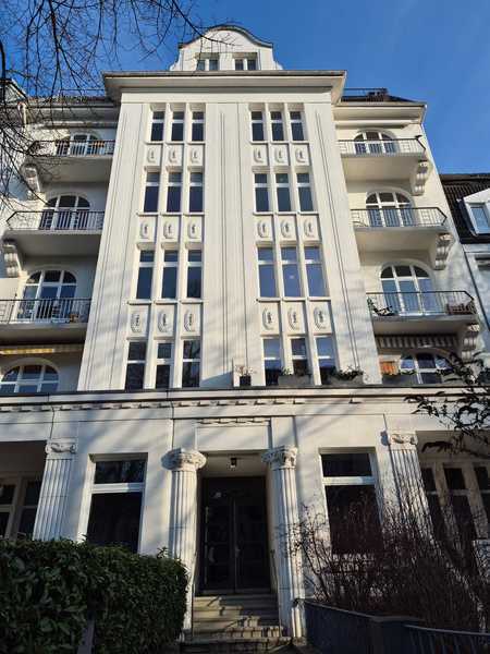 Geräumige Altbauwohnung in ruhiger Toplage in Eimsbüttel