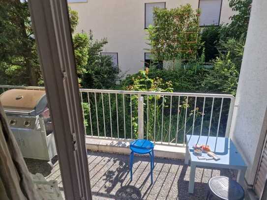 Schöne 2-Zi. Wohnung mit Balkon in Stuttgart, Weilimdorf