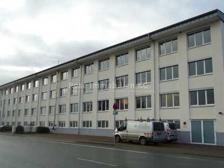 ROSE IMMOBILIEN KG: Büro - / und Praxisflächen mit guter Sichtbarkeit zu vermieten!