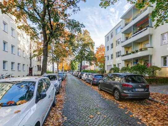 2,5-Zimmer-Wohnung in Schmargendorf: 61 m², vermietet, Loggia, Hochparterre, provisionsfrei