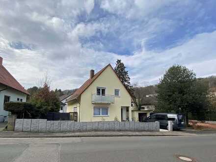 Renoviertes Einfamilienhaus mit schönem Garten