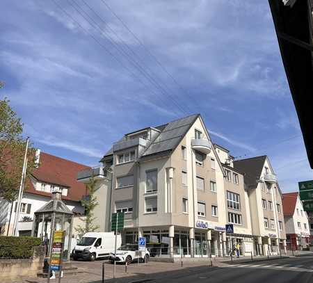 Sehr schöne, barrierefreie und gut geschnittene 3,5-Zimmer-Wohnung im Herzen von Echterdingen