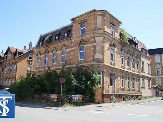 teilsaniertes Wohn- und Geschäftshaus mit Anbau und 6 WE in Plauen