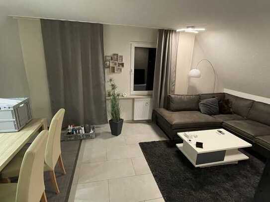 Möbliertes DG Appartement