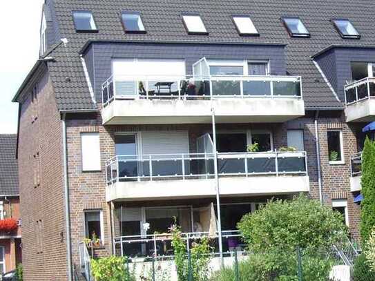 Helle, gepflegte Wohnung mit Balkon in Düsseldorf-Hamm