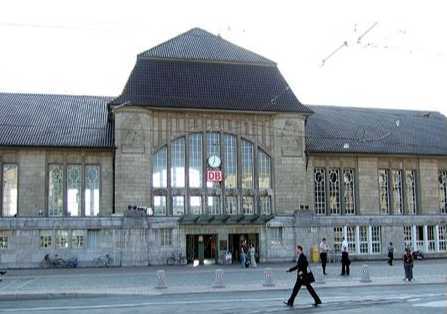 "BAUMÜLLER AG" Nähe Hauptbahnhof - werbewirksam - flexible Anmietung - ausreichend Stellplätze