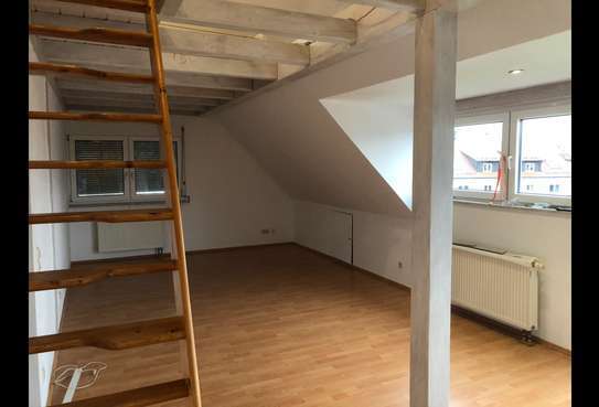 Dachgeschosswohnung in Weinheim West