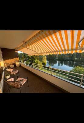 2 Zimmer Wohnung mit Balkon und Blick auf die Ruhr