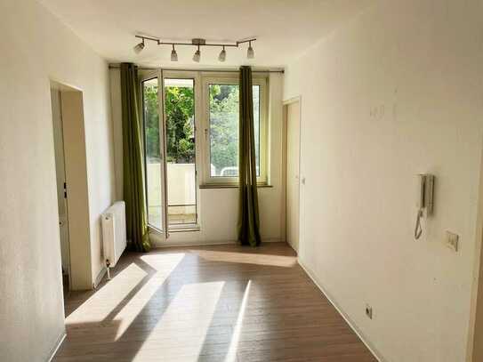 Helle 2,5-Zimmer-Wohnung in Stuttgart-West mit Balkon und Parkplatz