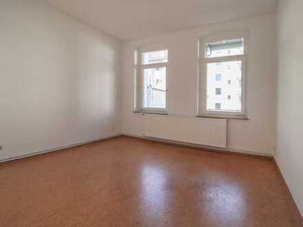 Schnuckelige 2 Zi.-Whg mit großem Balkon