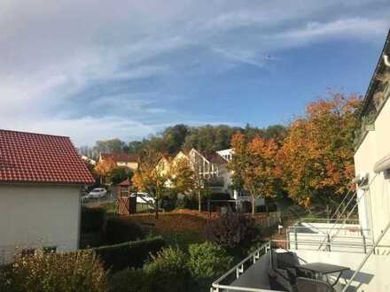 2.5 Zi. EG-Wohnung in bester Lage mit Balkon und Einbauküche in Winnenden
