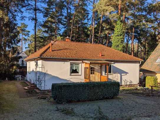 Attraktiver Bungalow auf großem Grundstück