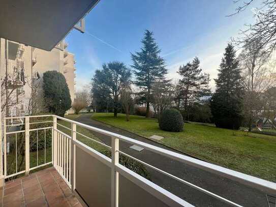 ANKOMMEN UND WOHLFÜHLEN 🤗 Stilvolle 3,5-Zimmer-Wohnung mit Balkon in Bad Homburg vor der Höhe!