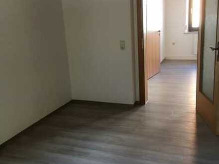 320 €, 40 m², 2 Zimmer