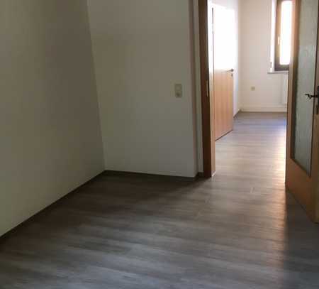 320 €, 40 m², 2 Zimmer