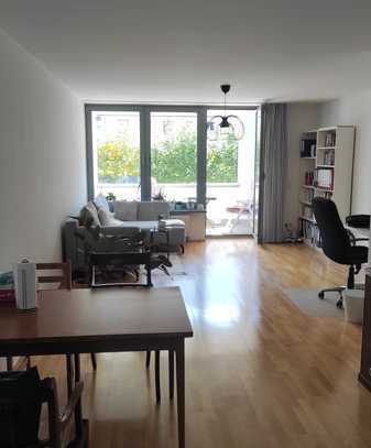 2-Raum-Wohnung mit Balkon und EBK in Düsseldorf-Golzheim