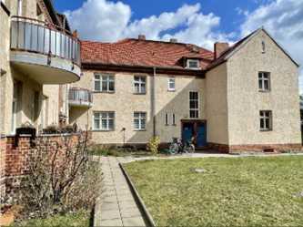 Vermietete Altbauwohnung mit Balkon + Garten + DG-Atelier direkt an der Berliner Stadtgrenze (WE09)