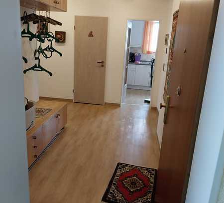 Großzügig geschnittene 3 Zimmer Wohnung in Gärtringen 2. OG