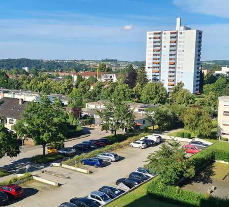 Barrierefreie 3-Zimmer Wohnung mit Balkon (Panoramablick) und EBK in Biberach auf dem Mittelberg