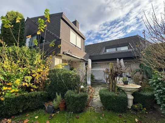 Eine Perle im schönen Jülich! 3 Generationen Haus mit separater Einliegerwohnung !