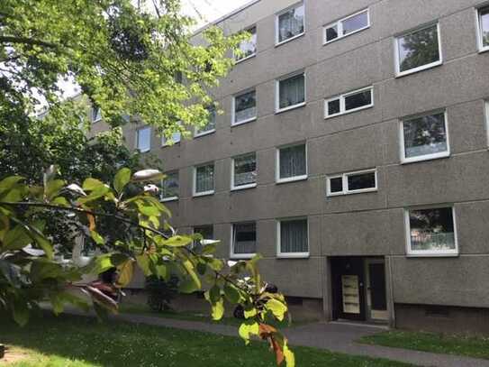 Aufgepasst: geräumige 3-Zimmer-Wohnung mit Loggia