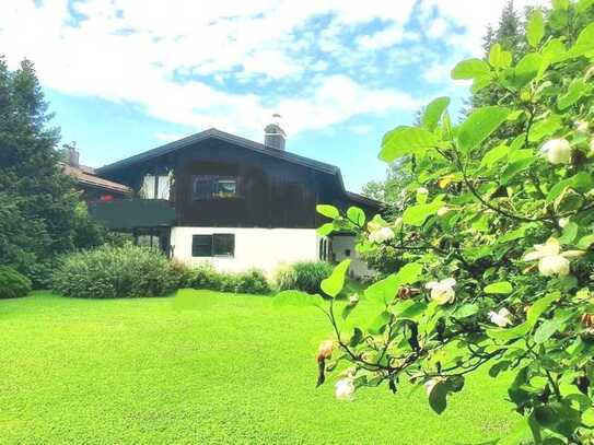 Ruhiges Landhaus inklusive sonnigem Baugrundstück