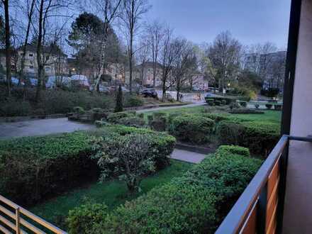 Gepflegte 4-Raum-Wohnung mit Balkon in Mülheim a. Ruhr