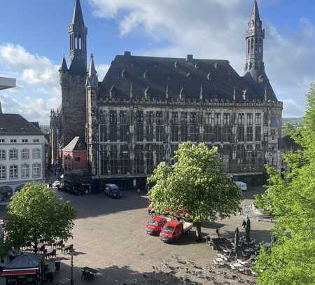 Exklusive Büroflächen mit Blick auf das Rathaus am Aachener Markt