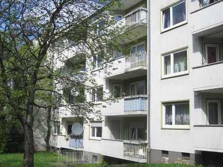 Neues Jahr, neues Glück: 3-Zimmer-Wohnung mit Balkon optional mit Garage zu vermieten