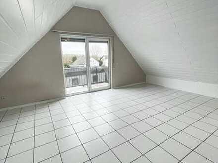 Helle DG-Wohnung mit EBK, Balkon, Keller & Stellplatz in Maximiliansau