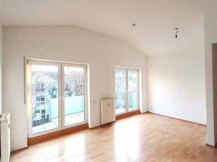 PROVISIONSFREI, WI-Schierstein: Sonnige, moderne 1-Zimmer-Wohnung; Balkon; EBK; Parkett; Tiefgarage