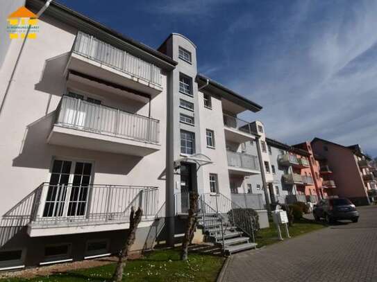 *Großzügige 1-Raum-Wohnung mit Balkon im schönen Weida zur Miete!*