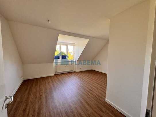 Moderne 2 Zimmer - Wohnung, neue Einbauküche incl. Geschirrspüler