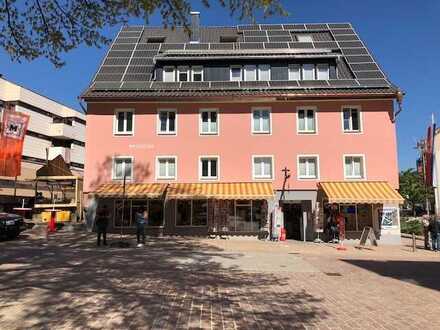 Zentrales Wohnen am Marktplatz. 5er, 6er und 8er WG im kernsaniertem Altbau