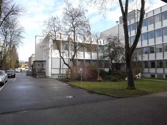 Wohnung im Bürogebäude