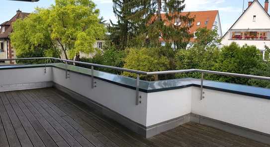 Helle Wohnung mit großer Terrasse und modernisiertem Bad