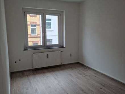 Ansprechende 3-Zimmer-Wohnung mit Balkon in Köln-Flittard