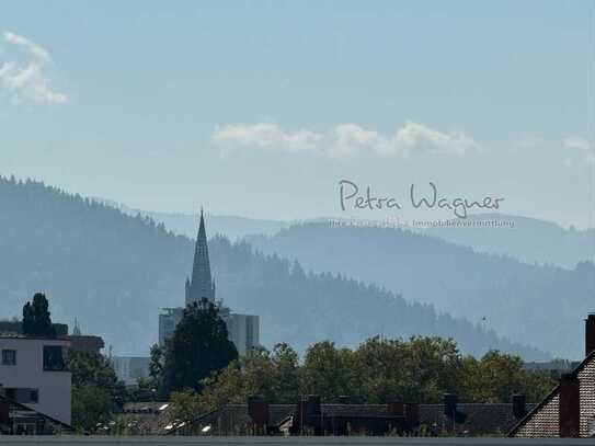 Tolle 3-Zi.-Whg. mit Münsterblick! Sonnige Süd-Ausrichtung, EBK, Aufzug u. hauseigene Tiefgarage